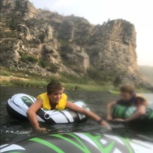 Meet your Posher, C&b